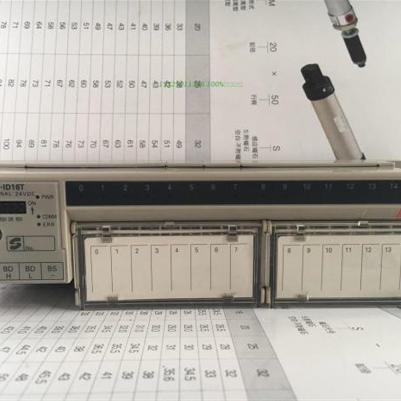 PLC模块SRT2-ID16T SRT2-ID16T-1SRT2-OD16T SRT2-VVOD08S现货供