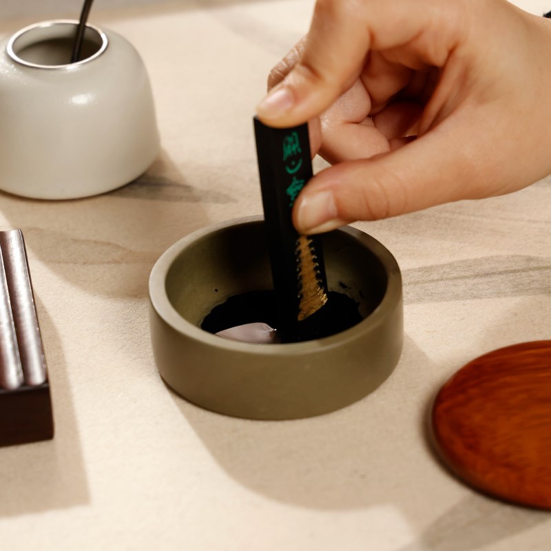 端砚绿端砚墨海带盖 砚台原石墨池防H干砚台石料文房四宝书法墨池