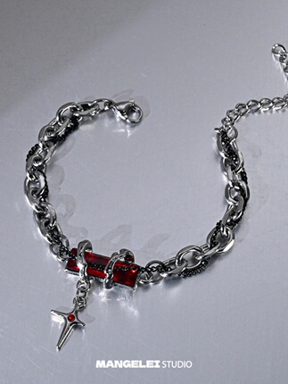 Niche Design High-End Winding Red Titanium Steel Bracelet for Men, Hip-Hop Simple Couple Jewelry, Popular New Style for Women