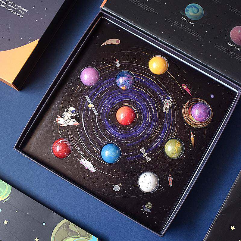 日式太阳系八大星空星球巧克力高档礼盒装送男女朋友生日毕业礼物