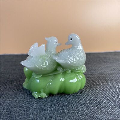 新品鸳鸯摆件一对夜光石发光玉鸳鸯百年好合姻缘结婚Y纪念日新婚