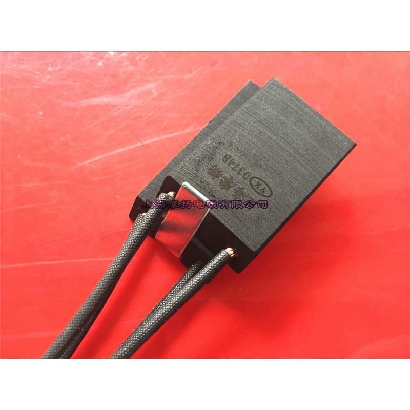 工业电机电刷 直流电机碳刷D37z4B 2X(10X32X60)MM