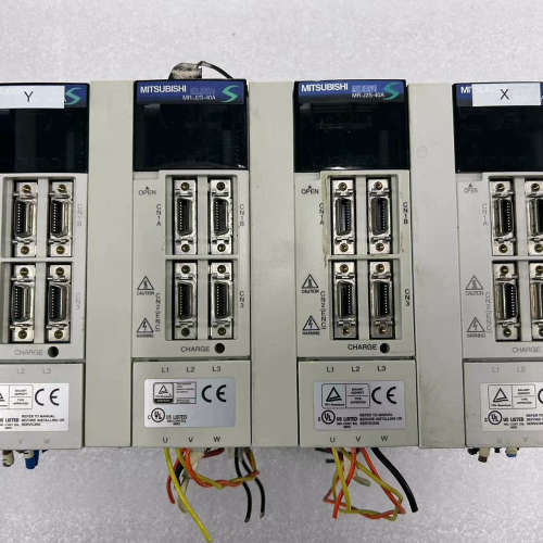 议价驱动器MR-J2S-40A,,成色如图,功能正常