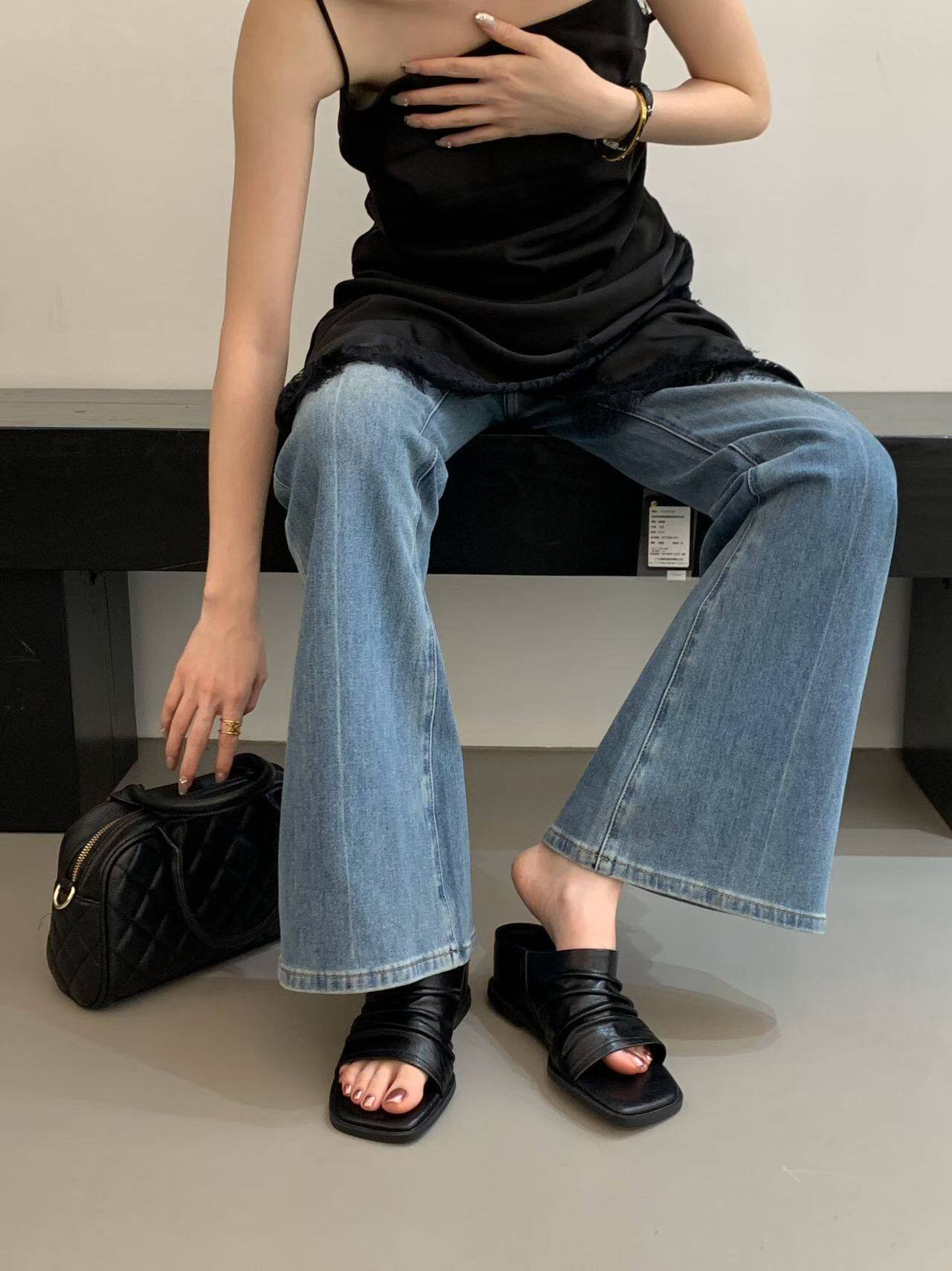 2026纯皮夏季女鞋方跟漏趾大凉拖鞋真皮方头漏脚女拖鞋羊皮外穿鞋
