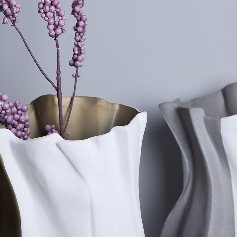 北欧不规a则艺术陶瓷花瓶摆件客厅干花插花器轻奢创意家居玄关装