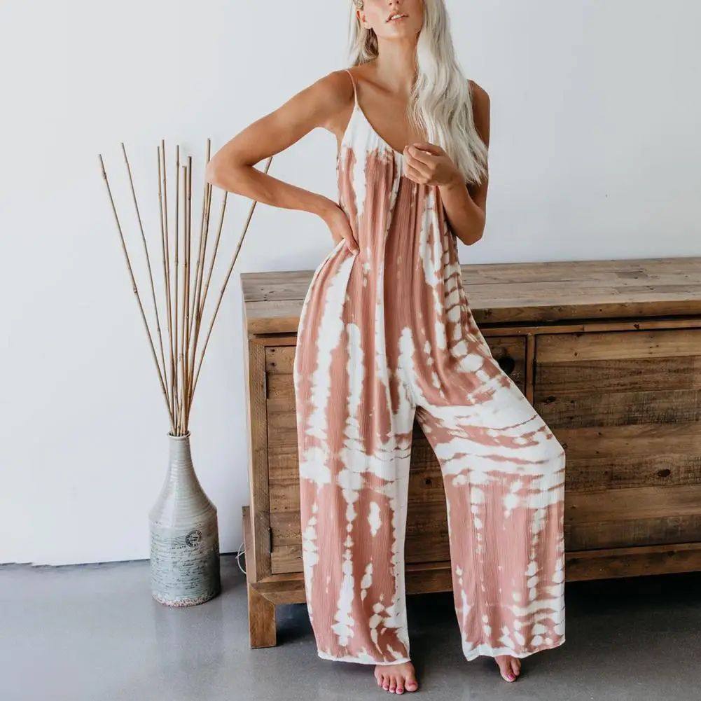 V-neck strap printed wide leg jumpsuit V领吊带印花阔腿连体裤