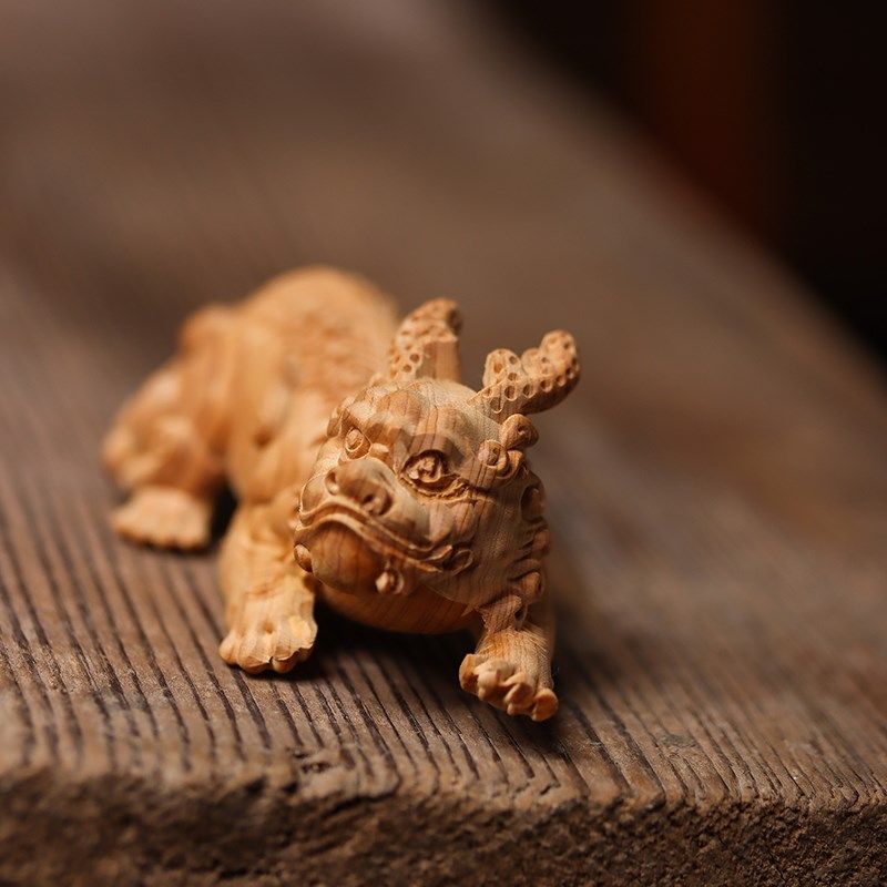 崖柏实木雕刻天禄貔貅文玩手把件转运貔貅男士随R身车挂件桌面摆,家居饰品,木雕,淘宝优惠券,粉丝福利购,淘宝优惠卷