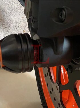 适用KTM DUKE790 890 790AADV 春风800MT改装前后轮防摔球胶保护