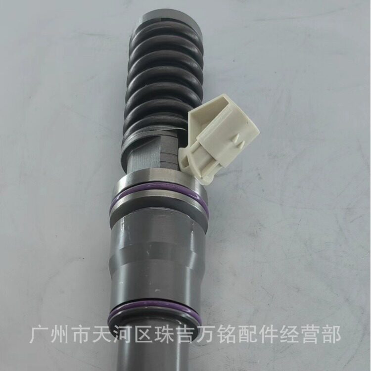 适用于沃尔沃 喷油器20430583 VOE20430583 喷油器总成 柴油发动