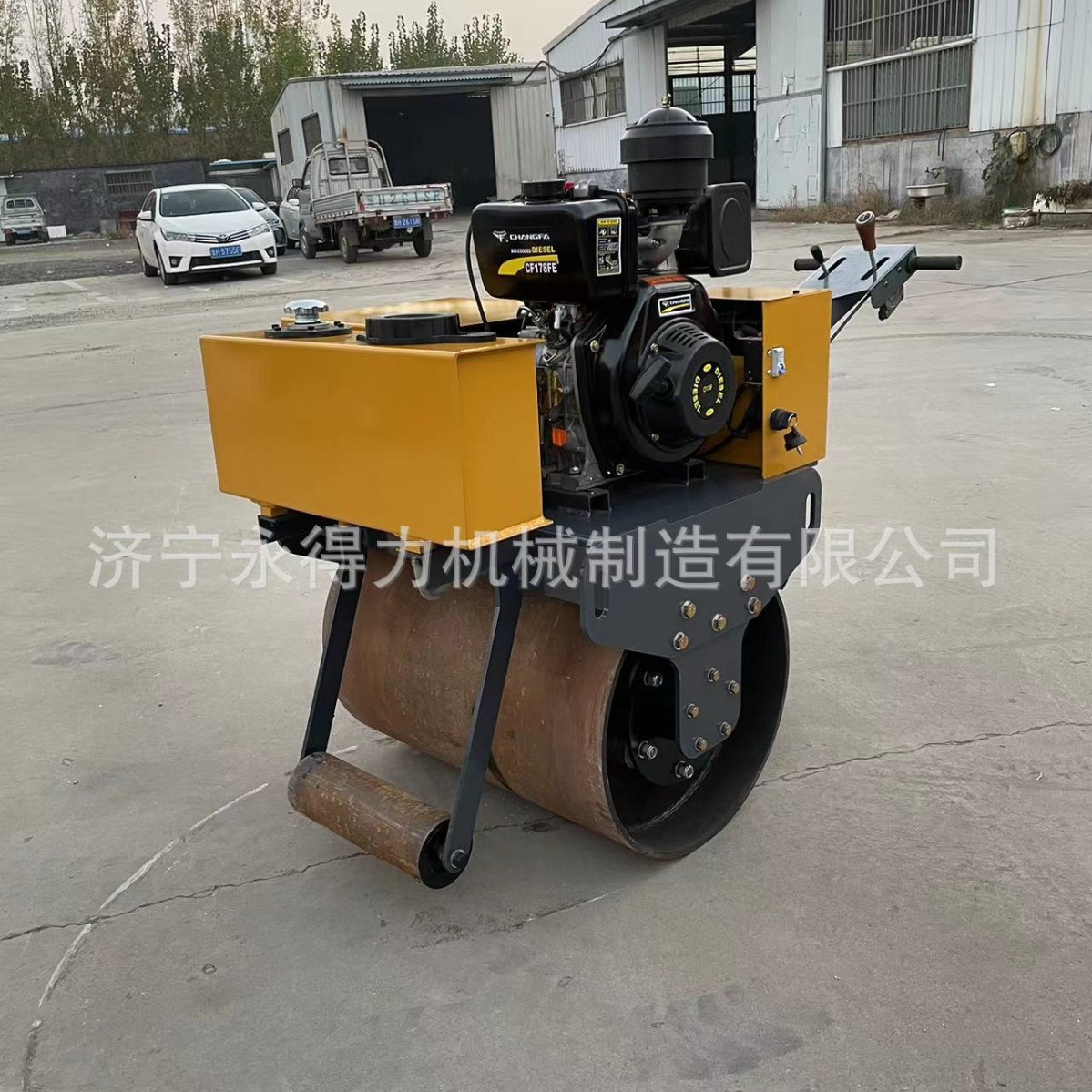 山东轮宽600小型手扶单轮压路机手推单轮柴油压路机沥青压土包邮