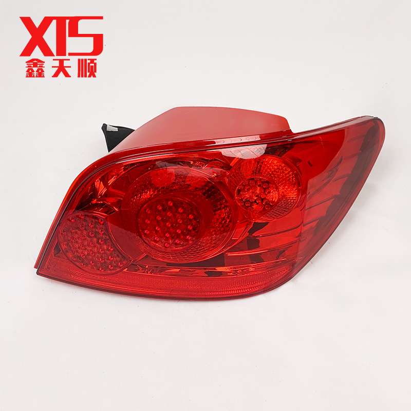 适用于东风标志307两厢尾灯总成后尾灯T61后尾灯罩6350X1 6351X1
