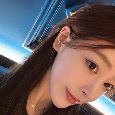 尚美铂爵18K金微笑项情人节礼物