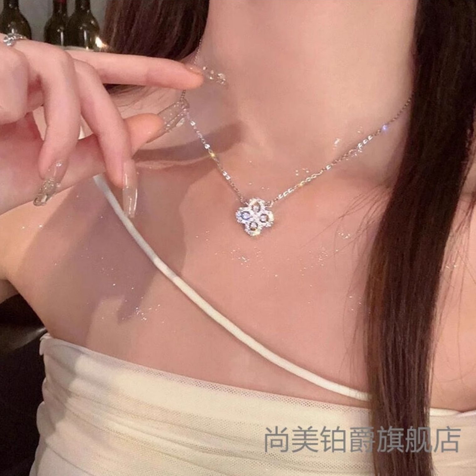 尚美铂爵18K玫瑰金女四叶草项链