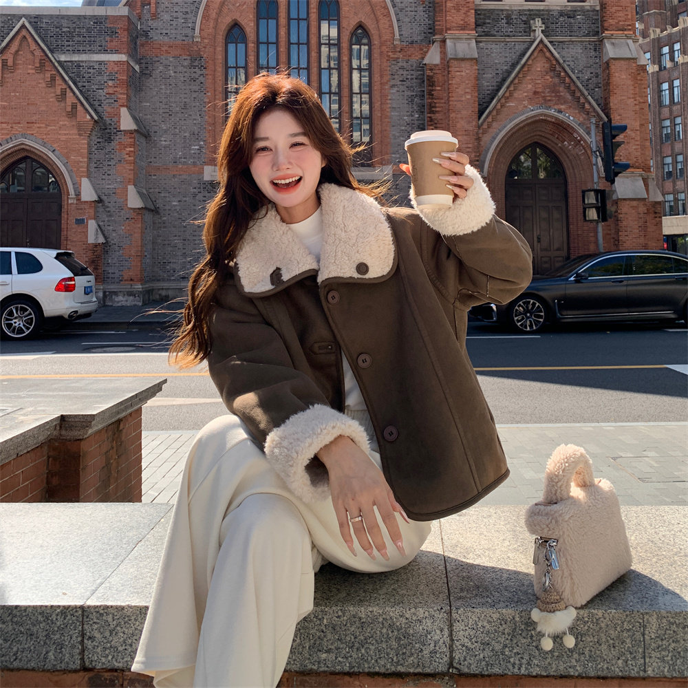 小香风温柔设计感翻领毛