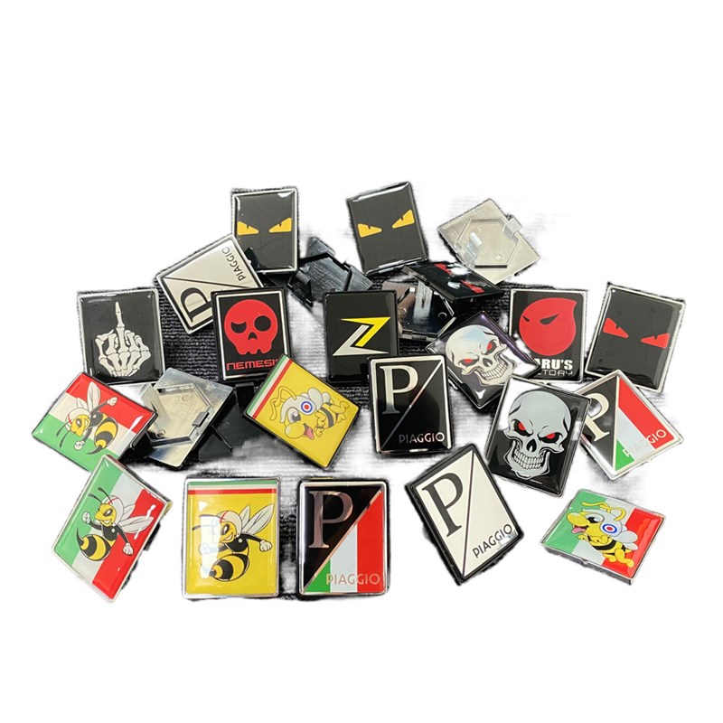 适用vespa 春天 冲刺150 GTS300 6日 GTV 改装R配件LOGO车标铭牌