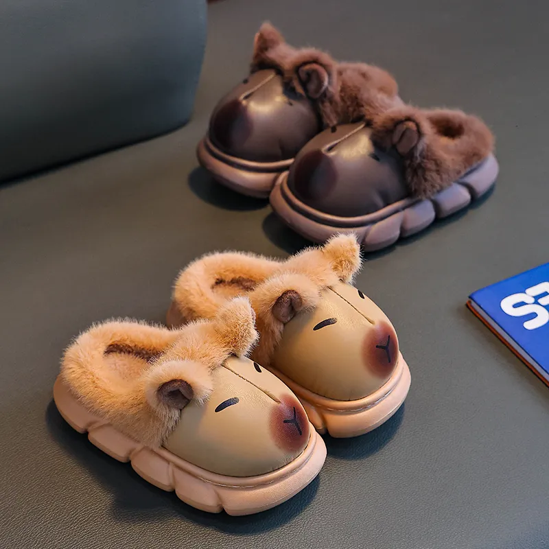卡皮巴拉儿童棉拖鞋秋冬季男童EVA皮面防水中大童小男孩包跟棉鞋