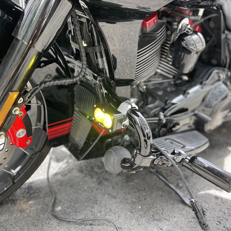 现货巴哈S2哈雷路威ST街霸公路滑翔D改装BAJA射灯明亮铺路灯辅助