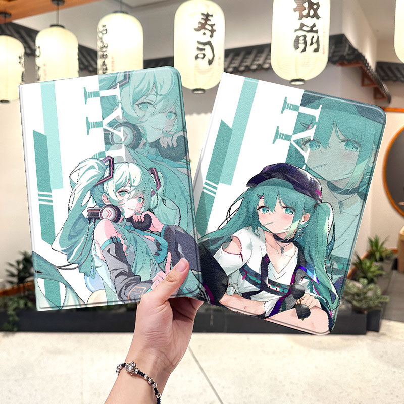 内壳软硅胶材质，四角防摔