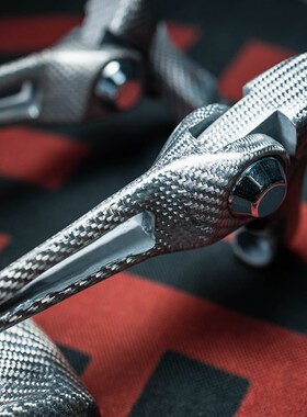 小牛电动车全系列U+九号电动改装碳纤维斜纹锻造摩托车AXOS4后视