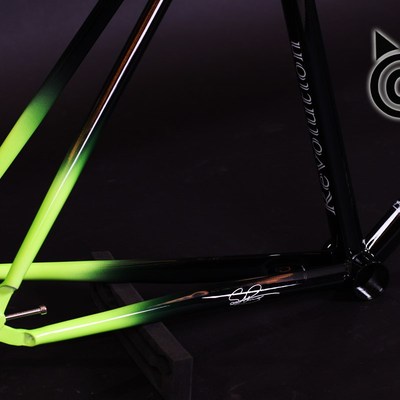 @BIKE FIXED GEAR SF soBng&friends 新款革命车架