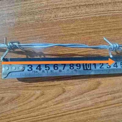 刺绳刺丝围网道路机场监狱防御刺网园林防护网现货供应钢丝绳