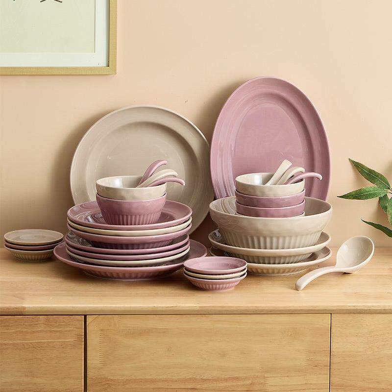奶油风陶瓷餐具套装高颜值碗碟套装家用乔迁碗盘组合2025新款轻奢