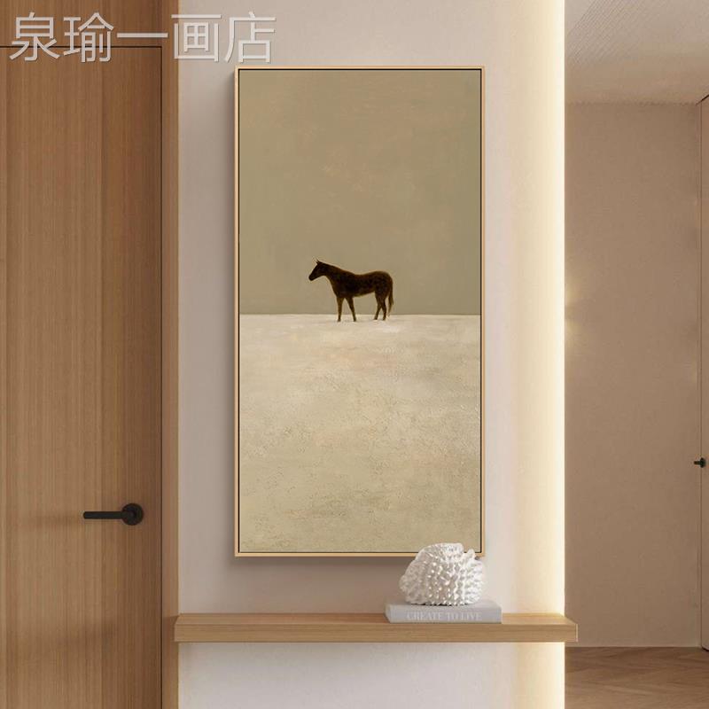 网红竖画版玄物关装饰北壁欧简入户过道背景墙挂画侘寂风画动马现图片