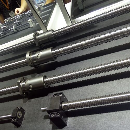 THK滚珠丝杆WHF1530-3.4CNF1530-6WHF2020-3.4WTF2040-2