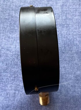 600psi 4mpak 精密压力表 表盘直径150mm 精度0.4级 螺纹m20x1.5