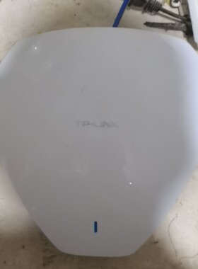 议价TL-AP900C-POE,成色如图已测通电正常,亮蓝灯,一