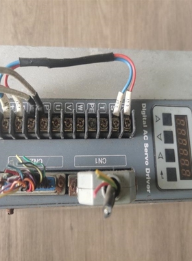 议价SQA30SB 适配电机SQ130A120B10-8E 拆机伺服驱动器