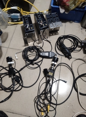 议价拆机基恩士CV-2000RS-232C一起2套成色如图
