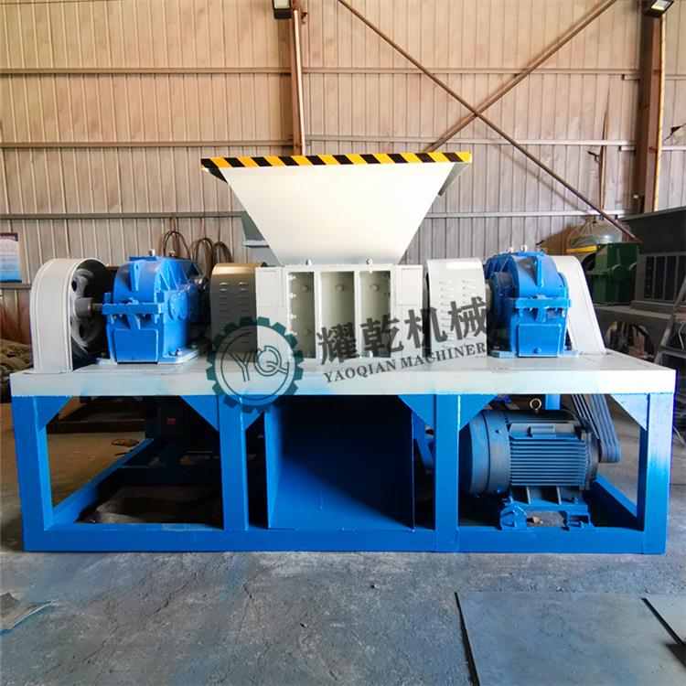双轴撕碎机 玻璃钢撕碎机 金属压块撕裂机 钢筋废料垃圾粉碎机