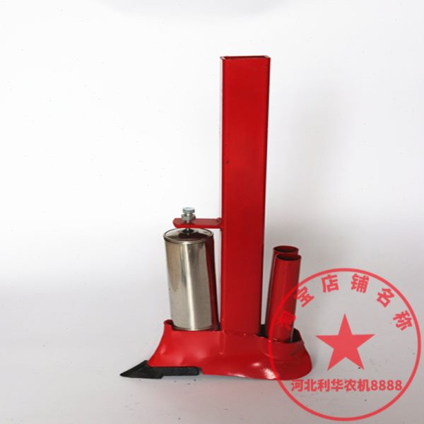 玉米播种机 小麦播种机配件 楼腿 楼脚 圆盘开沟器 开沟器 铁管腿
