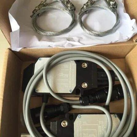 徐工吊车配件 徐工吊车8吨12吨16吨20吨25k50k高度限位开关限位器