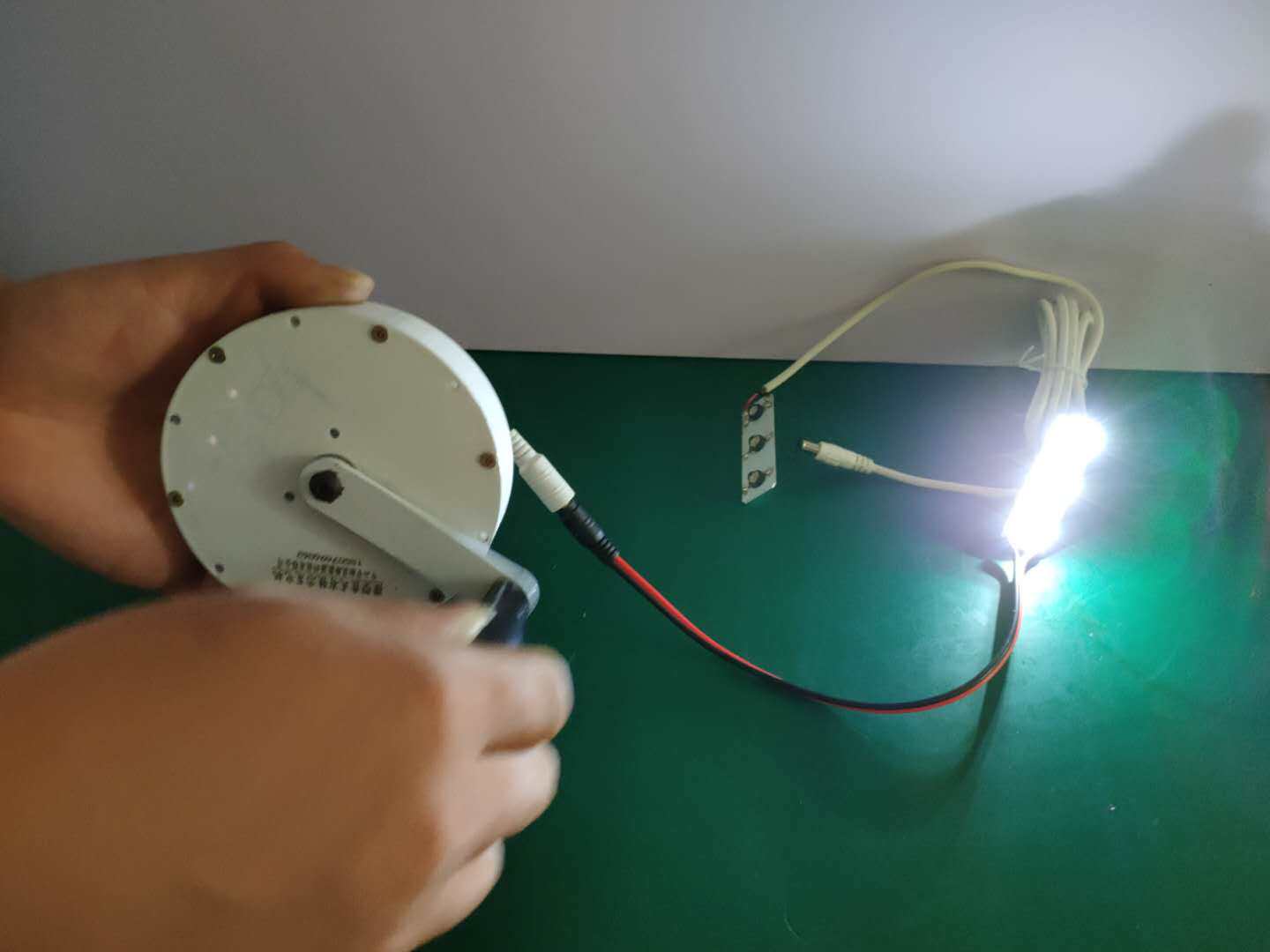 极速厂促促手摇发电机野外功率手摇式迷H你户外旅行便携家用小型,农机/农具/农膜,播种栽苗器/地膜机,淘宝优惠券,粉丝福利购,淘宝优惠卷