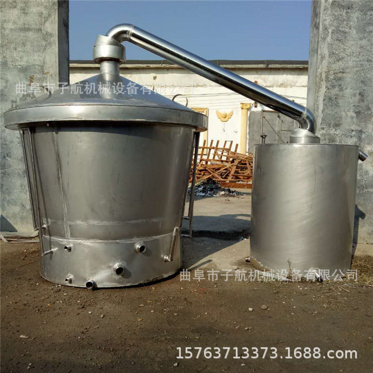 大型不锈钢烤酒设备 双塔蒸馏器酿酒机 白酒设备小型家用酿酒设备