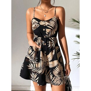 U领休闲收腰连衣裙U-neck casual waist cinched dress for women