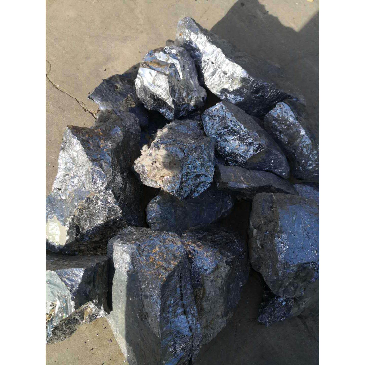 硅材料多晶硅单晶硅硅料太原能新能源金属硅铸造用冶金炼铝