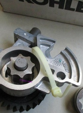 处理库存机油泵CH20 CH640 CH740 CH730I KL3135 KL3200发电机