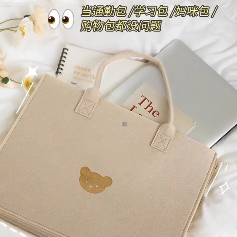 礼品袋可以定制自己喜欢的logo哦