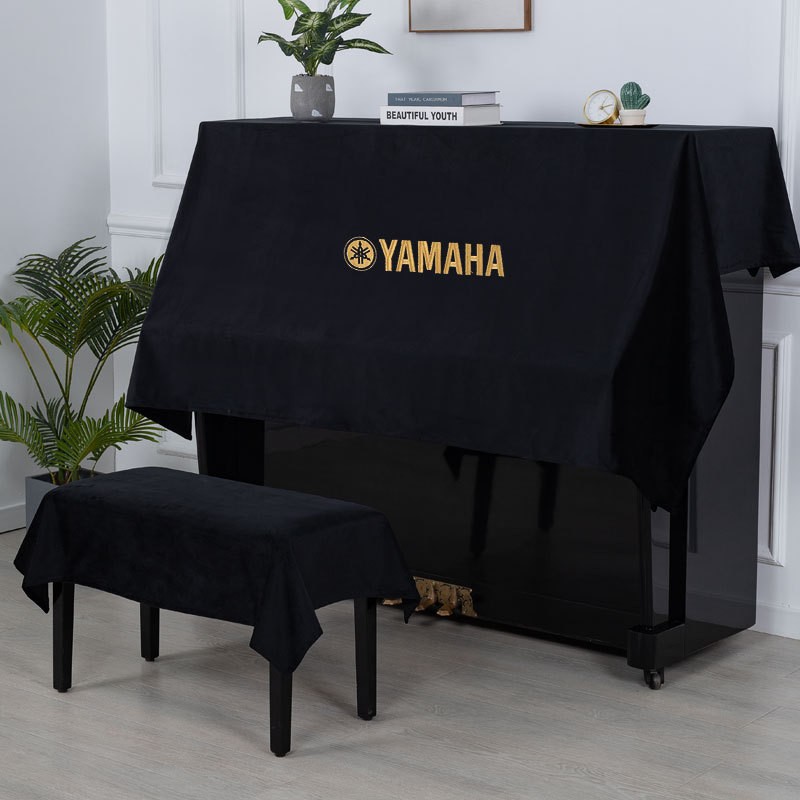 维曼奇钢琴盖巾刺绣工艺