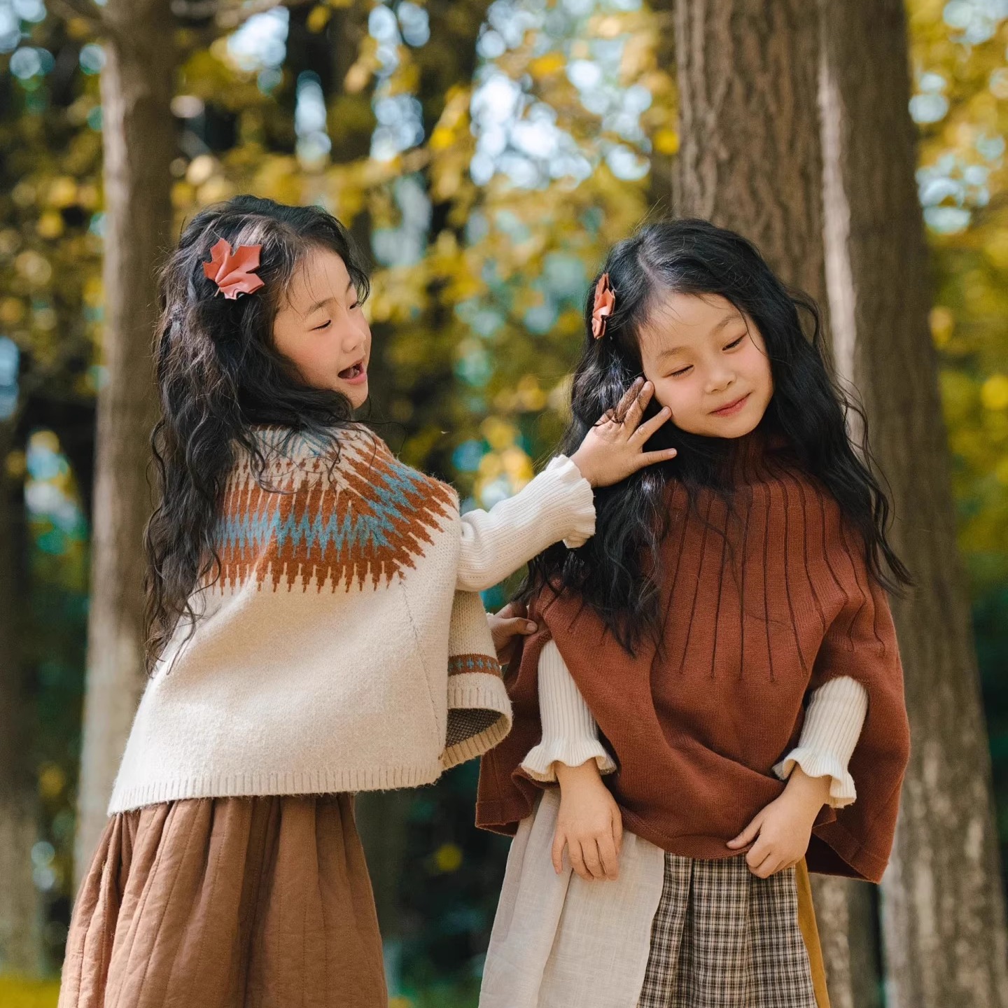 毛衣女韩版女童秋冬季宽松摄影服装慵懒风斗篷披肩外套气质高级感