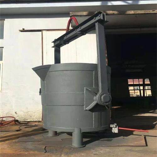 铸钢造设备温水包铁水包 铸造车间浇注业多种作 炉保前承接铁液