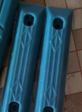 挖掘履带胶 三一SY215-8牛机筋履带带块胶XNG 橡胶履带输送驾驶室