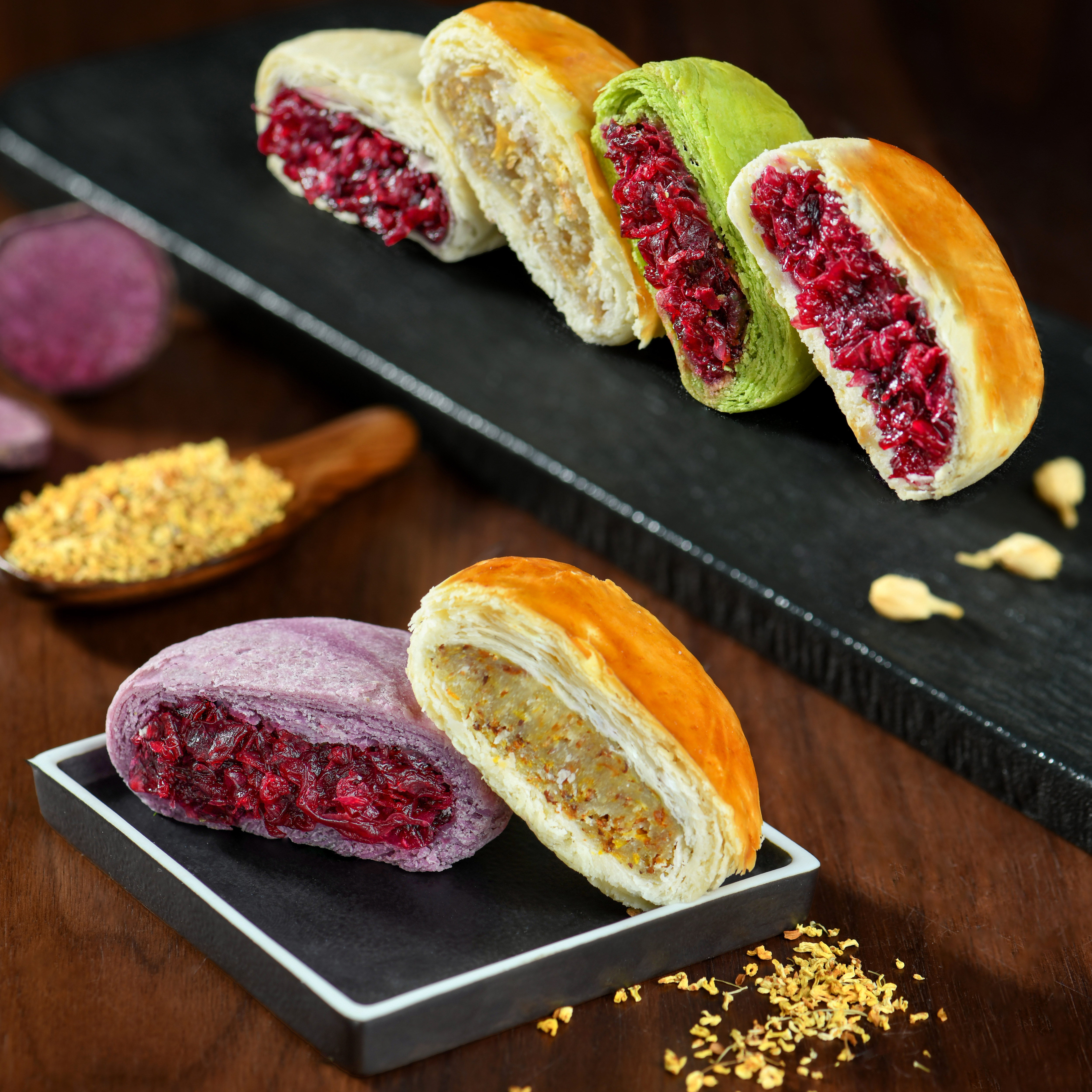 花里庄云南玫瑰鲜花饼现烤送礼特产酥皮手工饼休闲批发早餐糕点心