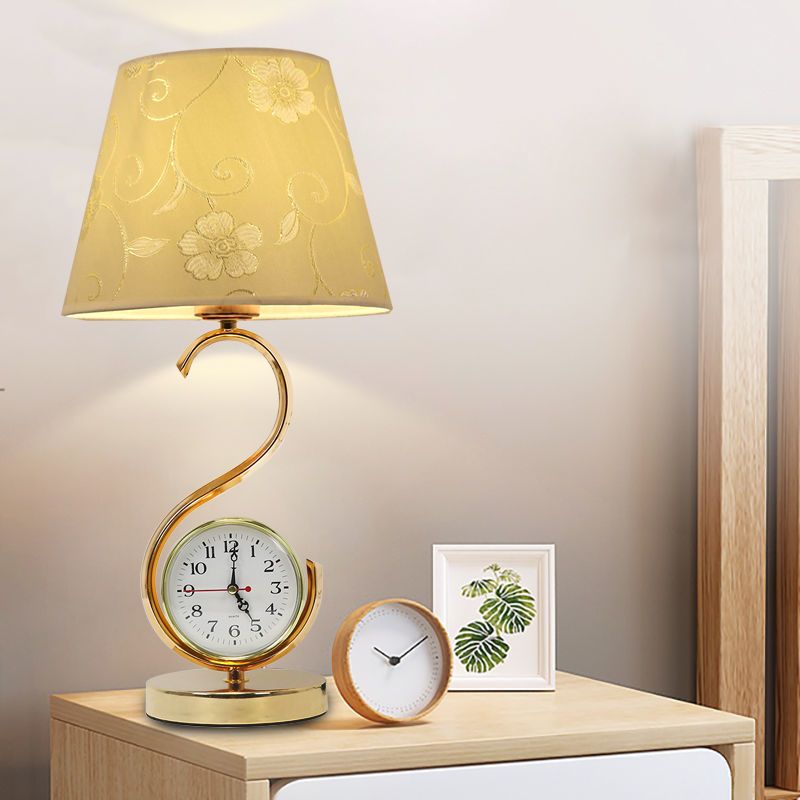 美式小台灯卧室床头灯欧式书房中式带钟表可调光装饰浪漫创意灯具