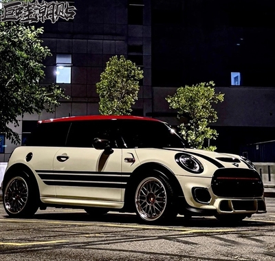 新款宝马迷你MINJCW车贴拉