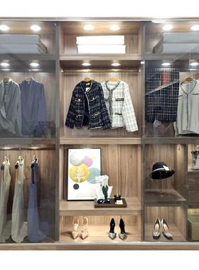 样板房衣帽间衣服道具衣服女士衣柜服饰衬衫摆件衣帽间装饰品摆件