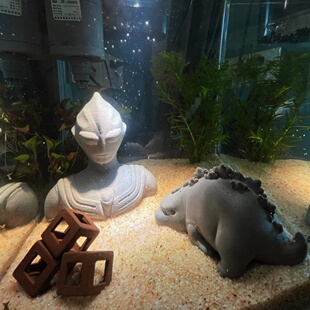 迪迦奥特曼鱼缸装饰造景大号摆件水族箱草缸沉底微景观水泥创意